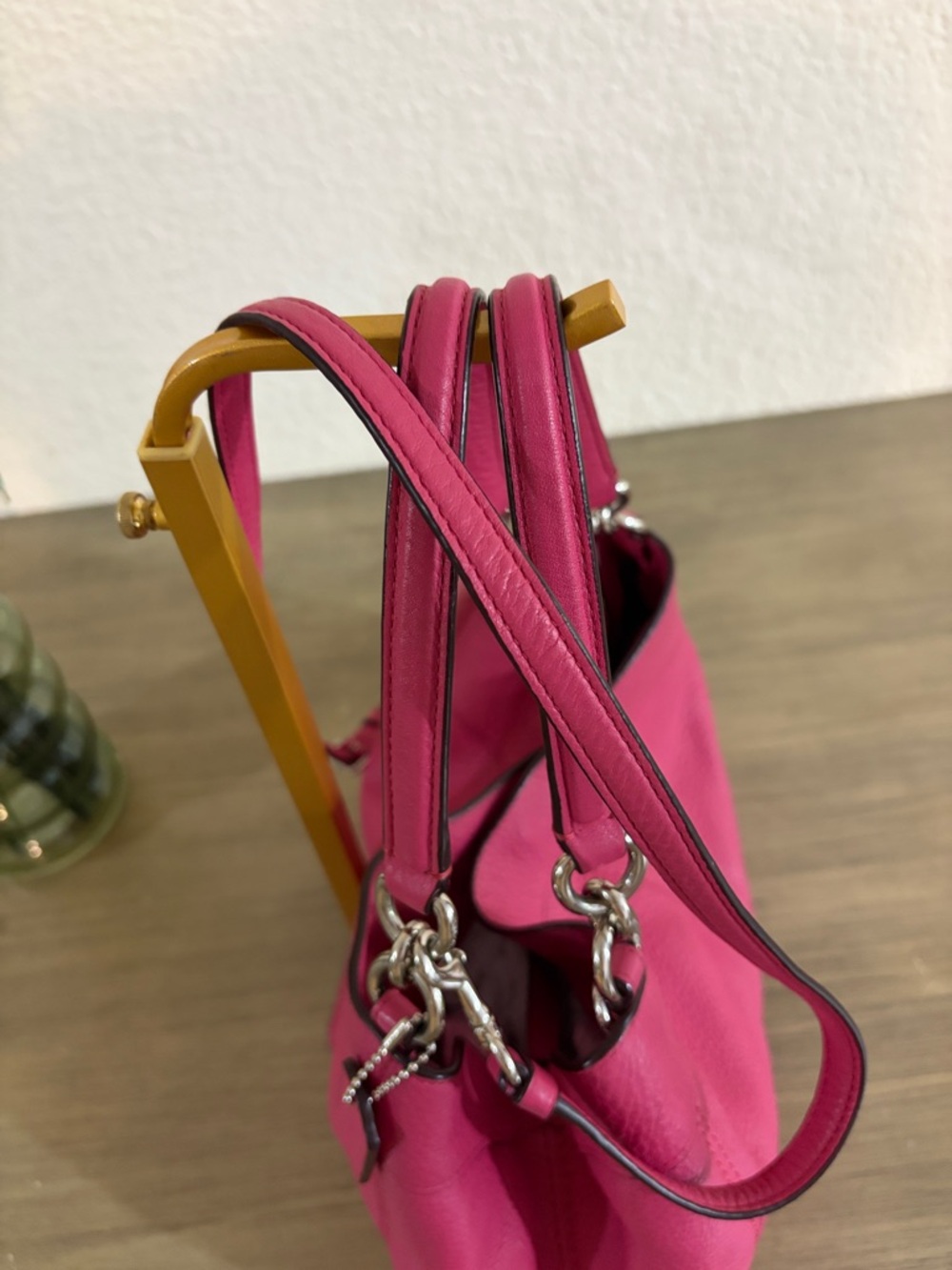 Coach F23537 Pebble Leather Small Lexy Shoulder Bag - Picture 5 of 12